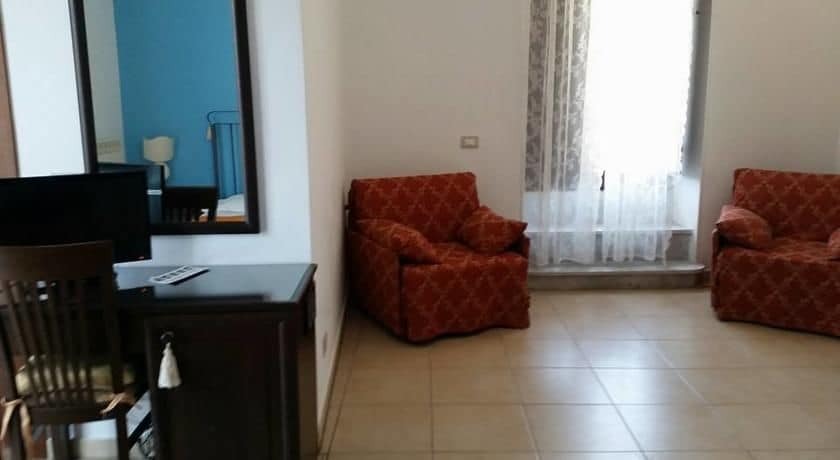 B&B Regina Carolina Caltagirone Eksteriør billede